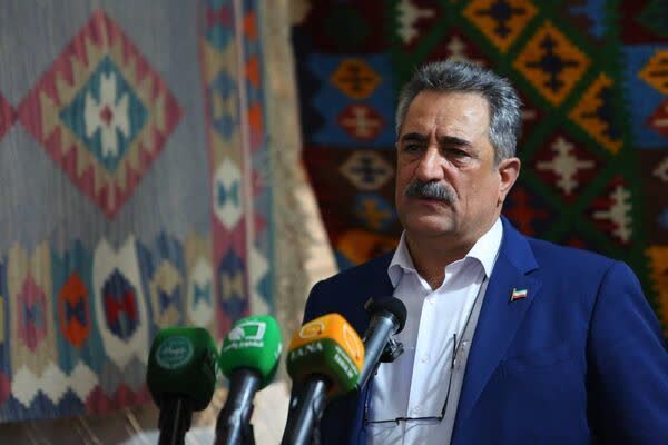 بازارچه زنجیره‌ای ارمغان ایل؛ آغاز شبکه فروش مستقیم محصولات عشایری در کشور