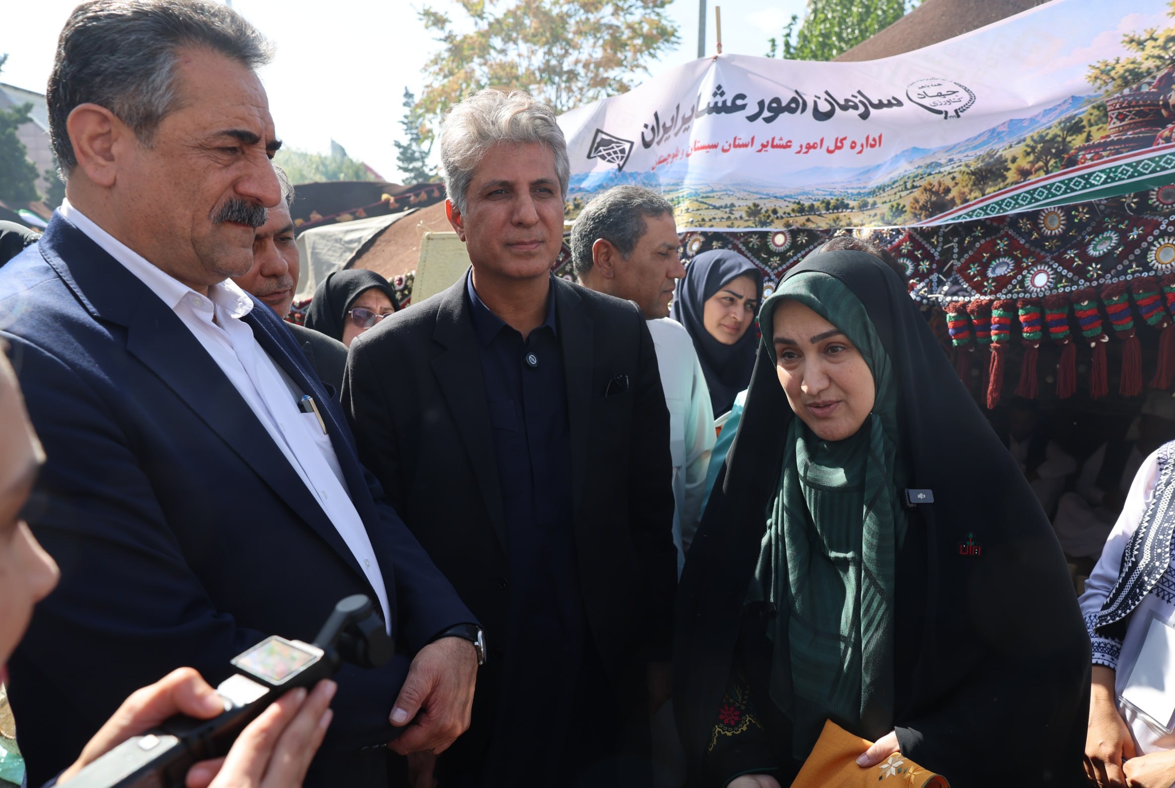 عشایر پیشران امنیت غذایی و حافظان همیشگی مرزهای ایران هستند