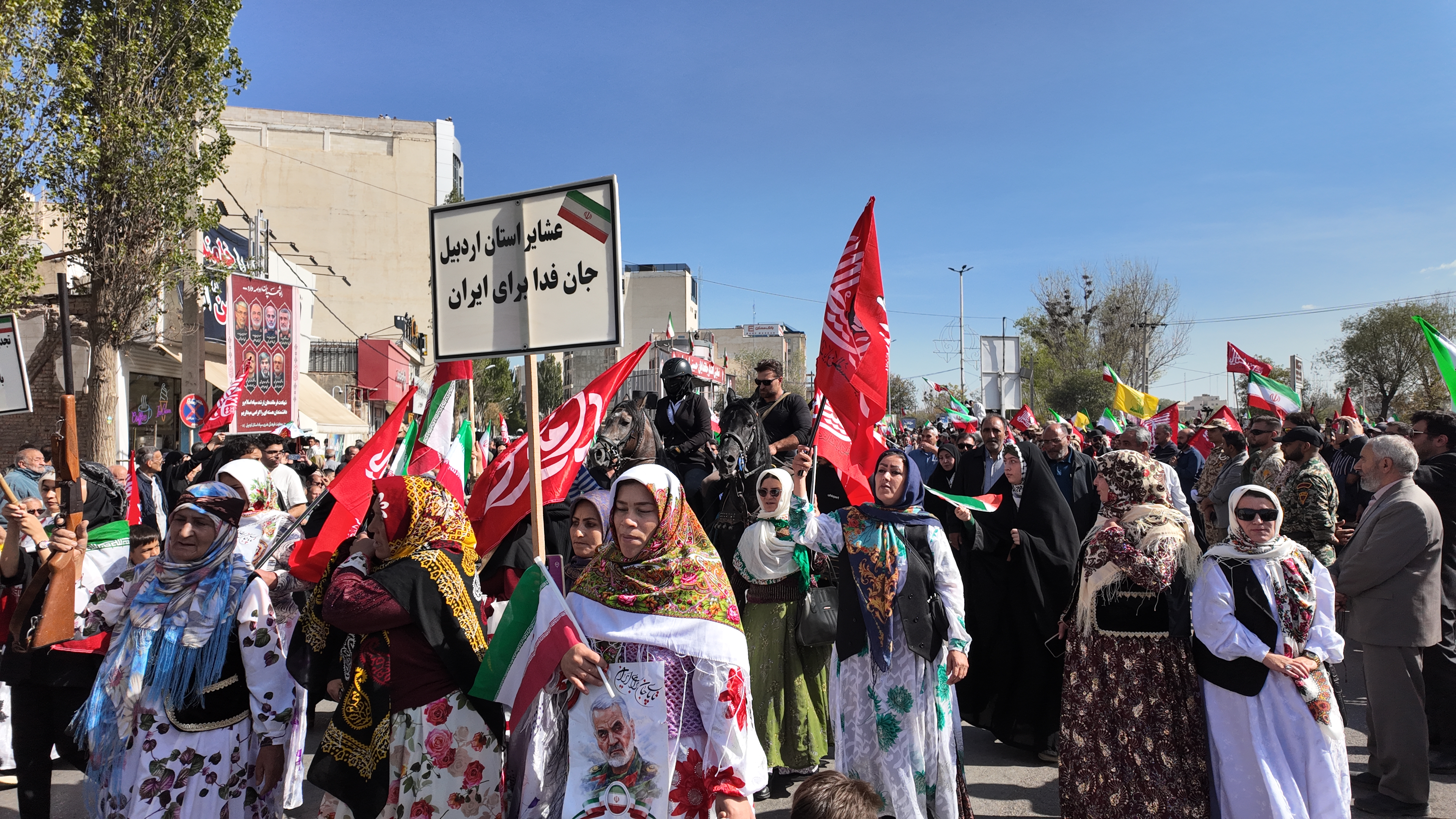 حضور پرشور عشایر اردبیل در رزمایش سراسری «جان‌فدایان ایران»