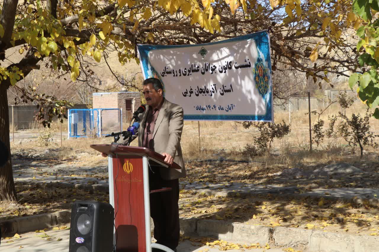 /thumbnail/685-h_100حمایت از جوانان، اولویت نخست توسعه کشور است